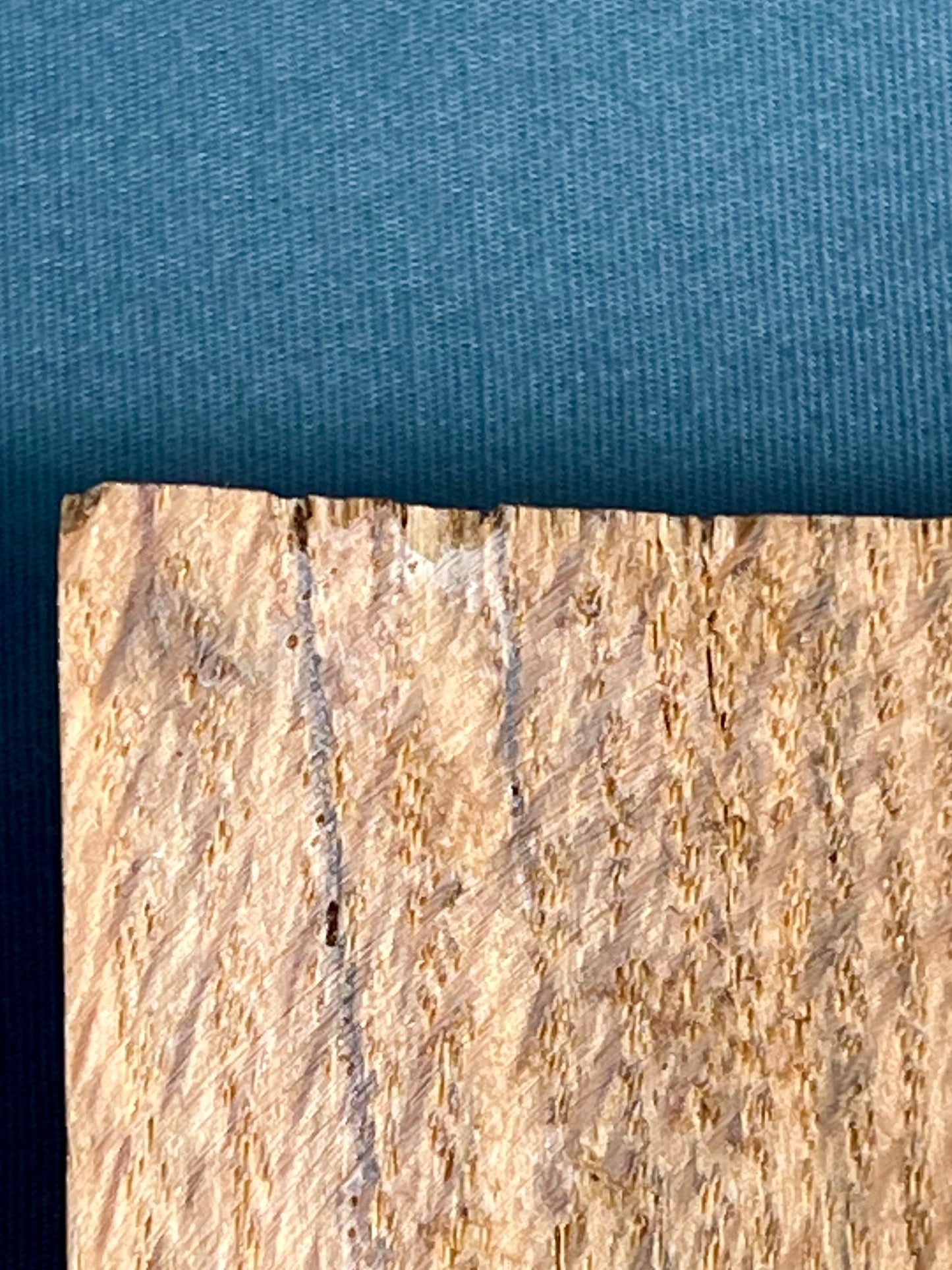 Square Turned Pin Oak Plate