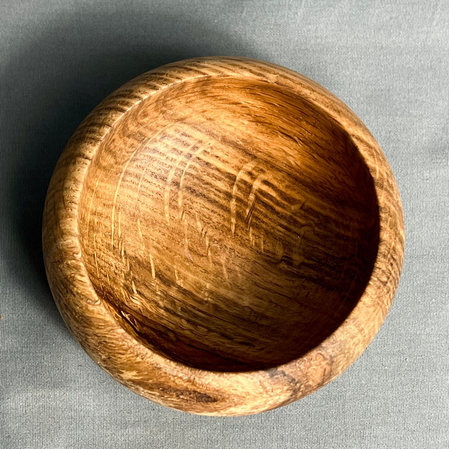 Small Round Pin Oak Bowl