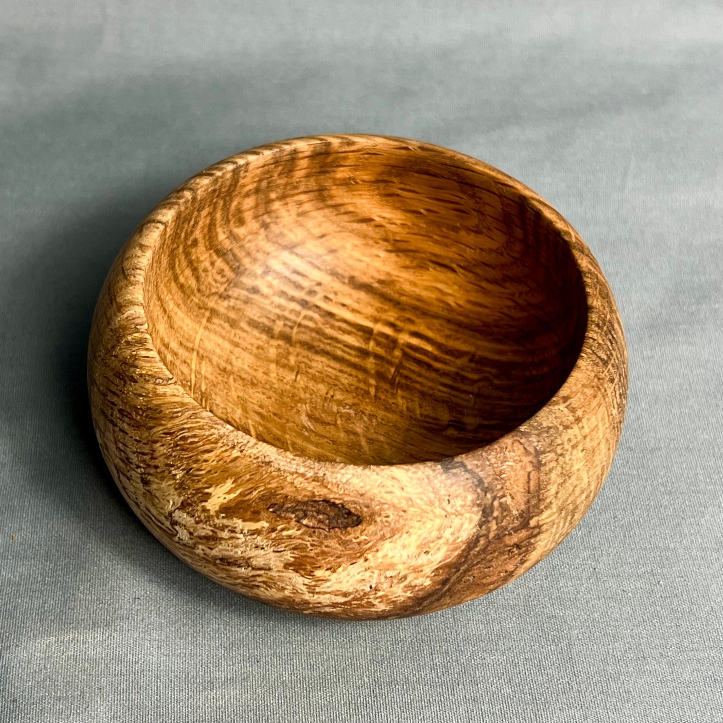 Small Round Pin Oak Bowl
