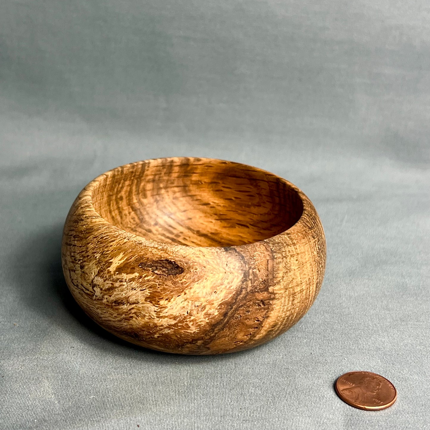 Small Round Pin Oak Bowl
